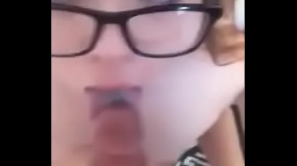 thumb glasses