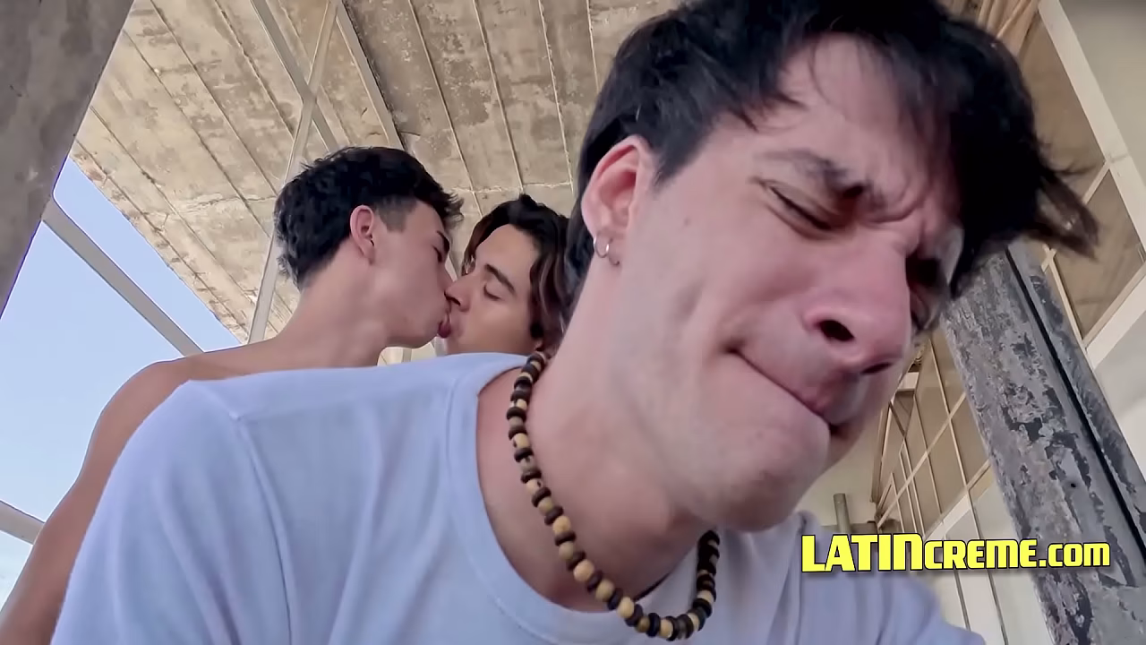 Heterosexuales pillados pidiendo sexo oral a cambio de dinero
                     latin mexican latino bareback subtitles gay twinks pickedup latino twinks sexy latino english subs exotic latino rough sex gay muchos negros