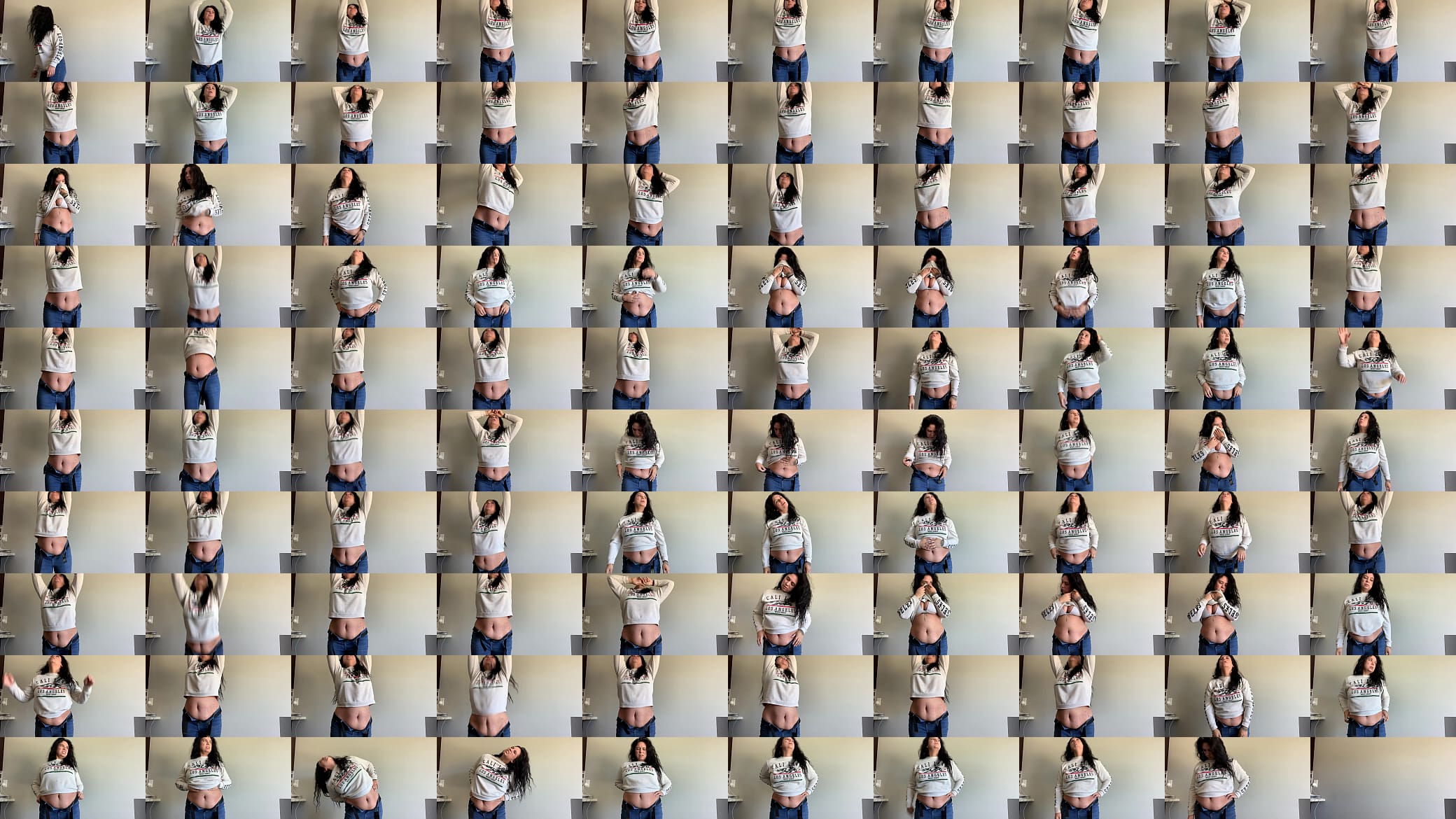 Chubby Girl Reaching 预览图
