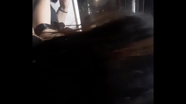 #ManjaRola Olha a cara da safada olhando o volume