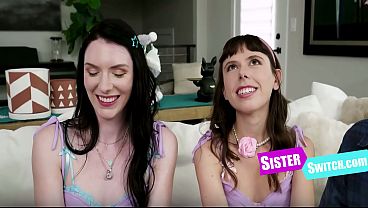 Telepathic Taboo (Swap Step Sisters Feel Eachother Getting Fucked) - Celestina Blooms, Krystal Palmer, David Lee, Juan  El Caballo Loco