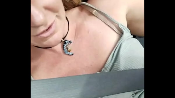 Savannah Fox farting and showing her beautiful ass