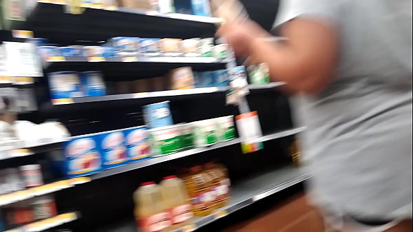 Big Booty candid