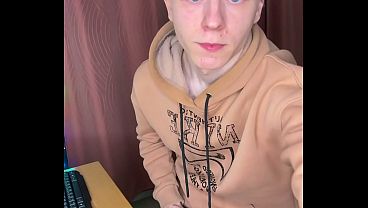 I Just Got Back From College And My Big Cock Is Throbbing