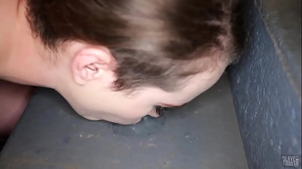 Download Video - Petite sperm slut Brooke Johnson plays with her dom's cum in the filthy basement