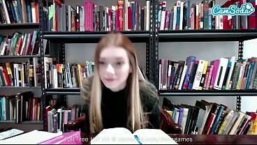 Amateur Teen Masturbates On Cam During Study Hall