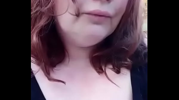 slutslave1975 peeing herself