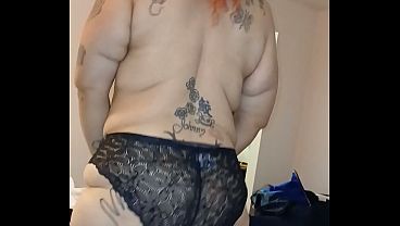 A LITTLE SEXY DANCE
