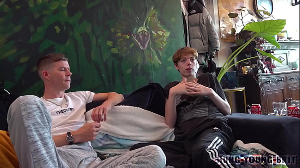 Download Video - Gettin 2 know  Super Fit 19yr&comma; pop star looks&comma; proper chav takes CUM up the arse - Unedited vid