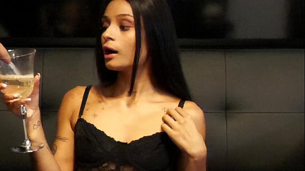 Real Life Porno 32: Breiny Zoe - Rimming, Piss Drinking and Hard Sex.