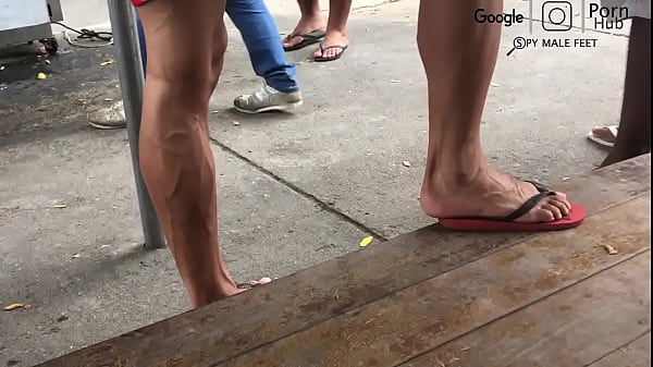Candid Male Feet