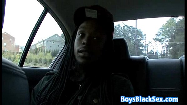 Black Muscular Gay Dude Fuck White Skinny Boy H...