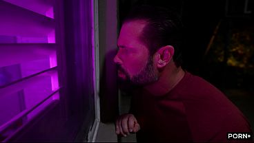 caught my neighbor peeping so I let him in for 1v1