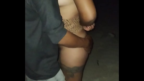 Mexicana puta Manoseada y exhibida en playa publica