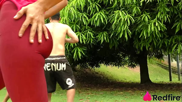 Naughty perva Niara Pessanha asked for a private lesson and did DP in the middle of the park!