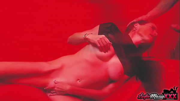 Seductive MILF Sofie Marie Moans From Deep Pussy Smashing