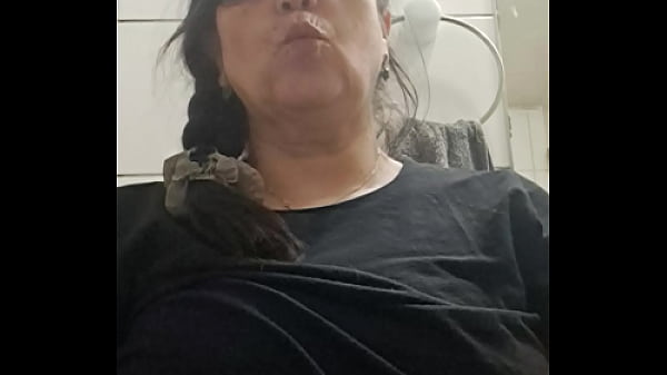 Stepmother shows her stepson's tits on video