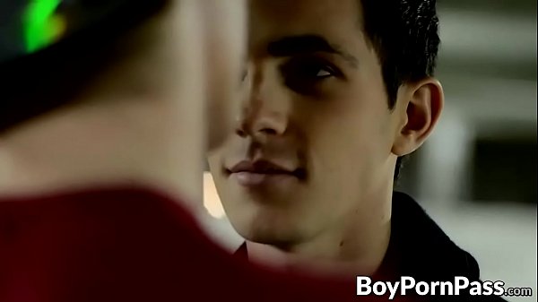 Vampire gets a taste of an 8 inch cock deep in ...