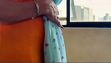 mature squirting and prolapse her asshole