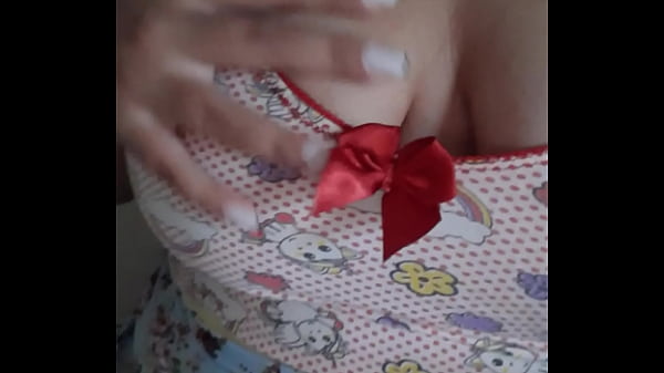 New update! Look at those breasts inside that blouse, arousing your curiosity!