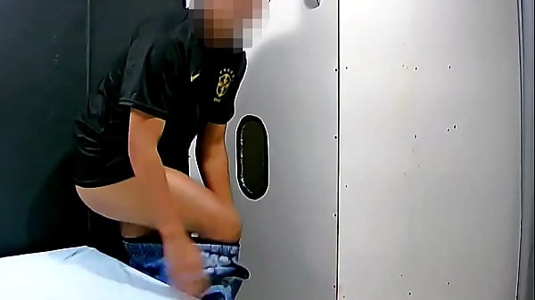 Estudante gostoso da bunda linda veio gozar no ...