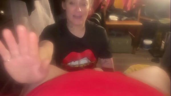 thumb suck a dick