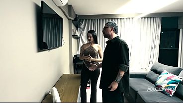 Big ass hottie brunnete getting fucked and filling her ass with cum (w/ Esposa Heyya)