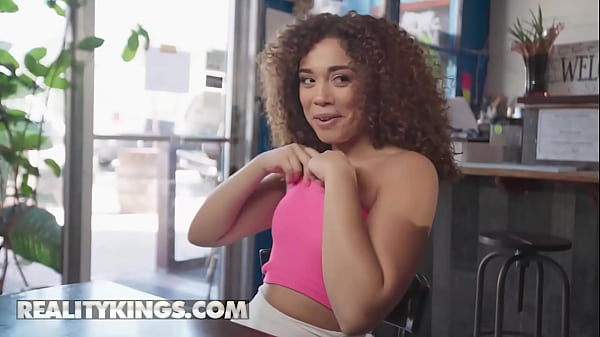 REALITY KINGS - JMac Takes Willow Ryder Into The Back Of The Bar To Lick Her Pussy & Fuck Her Ass