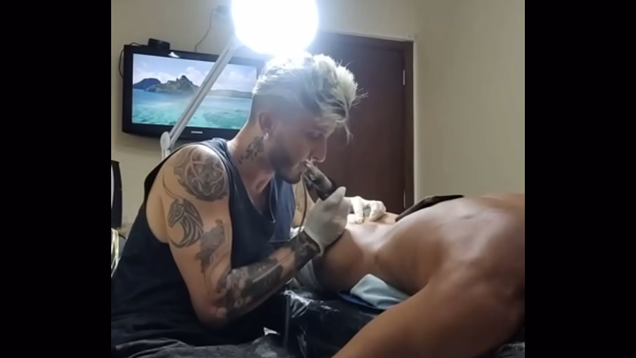 Yacía en la camilla gimiendo por la aguja y acabó seduciéndome.
                    latina tattoo amateur gay massage foreplay young man black guy male on male guy next door muscular body teens 18 straight hair country boy boy on boy bisexual gay gay encouragement heavily tattooed degrading tattoo textual tattoo muchos negros