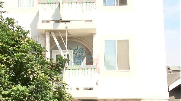 Holly Sampson Spreads Wide For A Big Cock