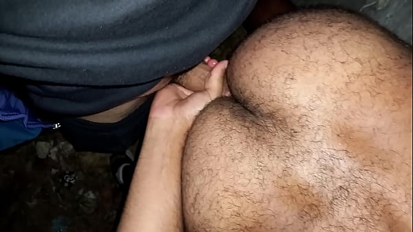 Download Video - Maloqueiro que topa tudo por dinheiro me comeu e deu 20 reais - FULL RED