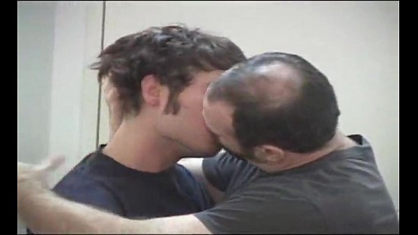 Download Video - bear and young