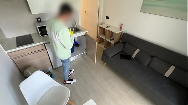 The dirty plumber spies on my ass from under my dress and has a nice cock (ITALIAN DIALOGUES)