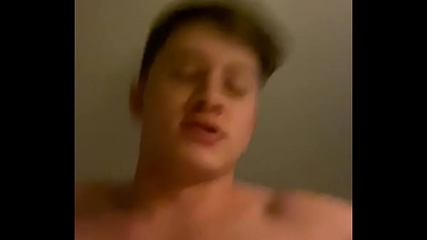 Brasileiro com pica de 23 cm comendo português ...