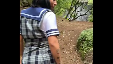 Un desconocido me cogio por el culo al aire libre