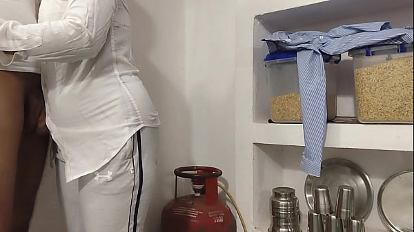 Download Video - QUICK FUCKING IN THE KITCHEN WITH THE girlfriend