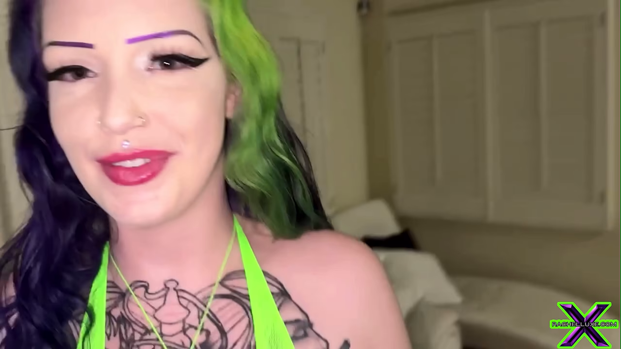 Cheating PAWG Fucked by Huge BBC While Beta Boyfriend is Out!