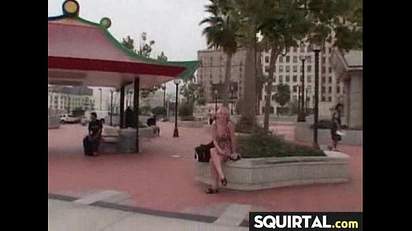 a very sexy squirt queen 7