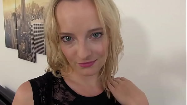 123-1- diana sweet Babe fucks for creampie