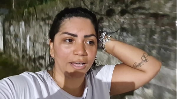 Nicoly Mattos - Sai sem calcinha pra malhar o personal sentiu o cheiro da minha buceta suadinha me levou pro banheiro e encheu minha buceta de porra