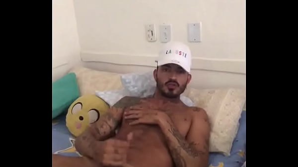 Download Video - Punheta de favela 1