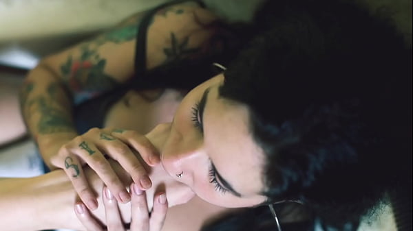 I Love Having My Feet Worshipped By Sexy Alt Girls