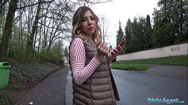 Public Agent Russian hotty loves daylight outdoor sex