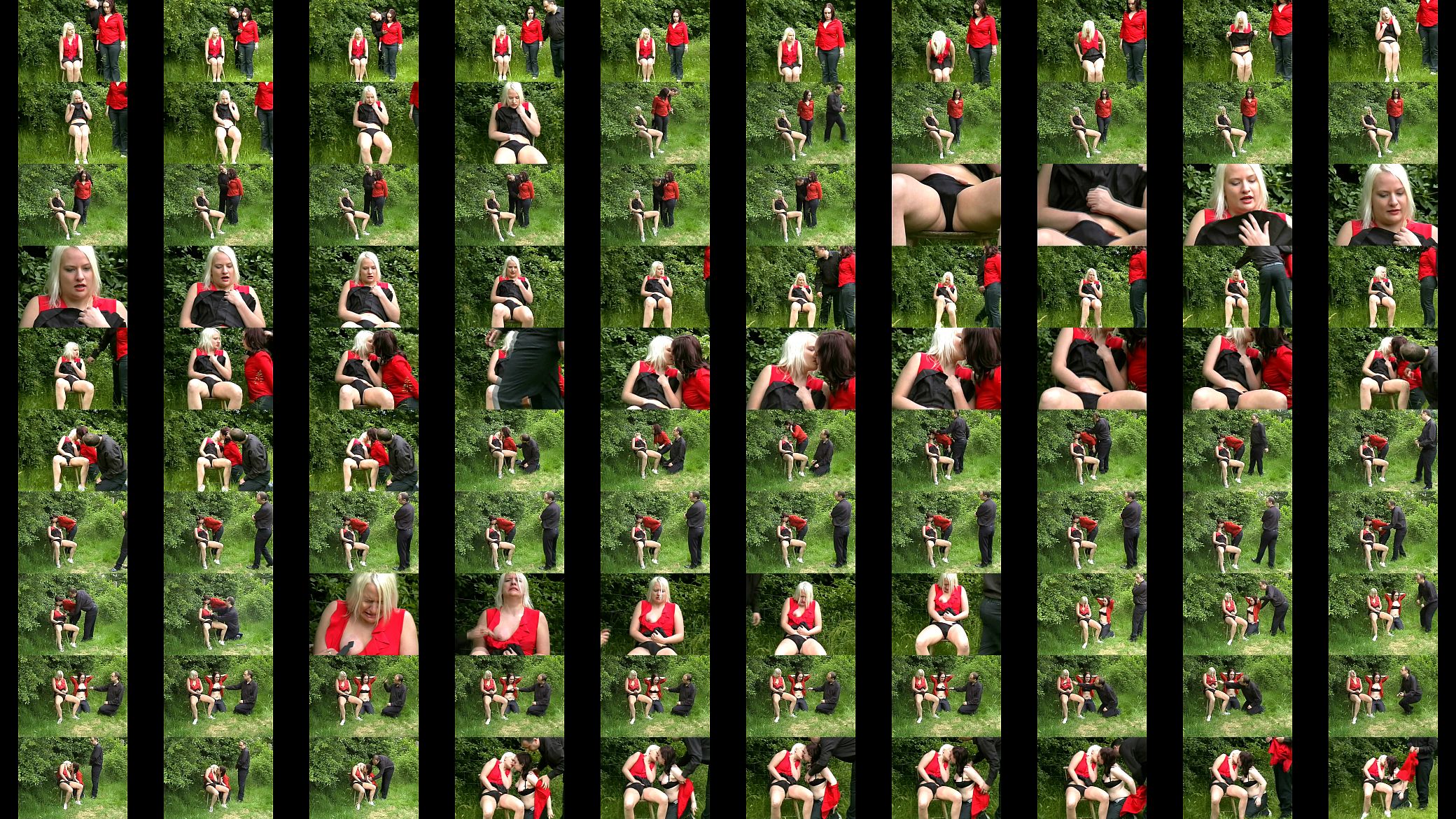 Outdoor Lesbian Domination 预览图