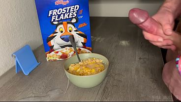 Download Video - Frosted Flakes Get More Frosted With 12  Ropes of Cum