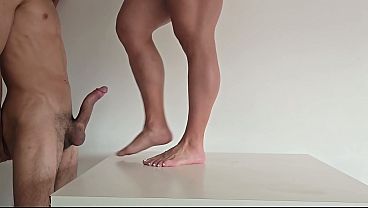 Paula Mancini Ballbusting After Gym