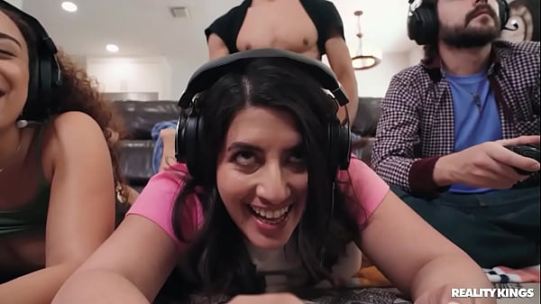 Co-op Mode Fuck for Gamer Girls / Reality Kings