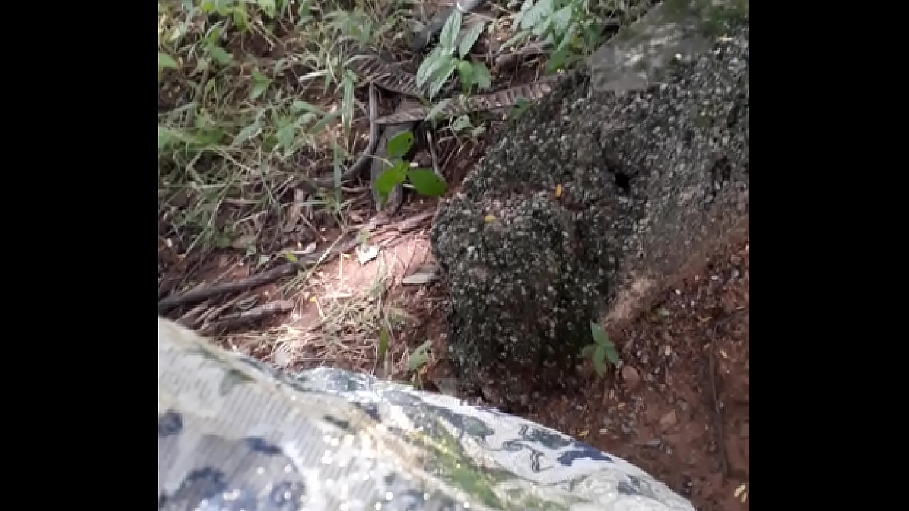 Desi girlfriend in room