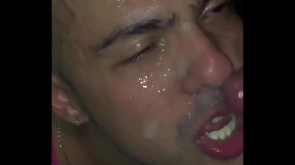 Fiz banheirao da boate