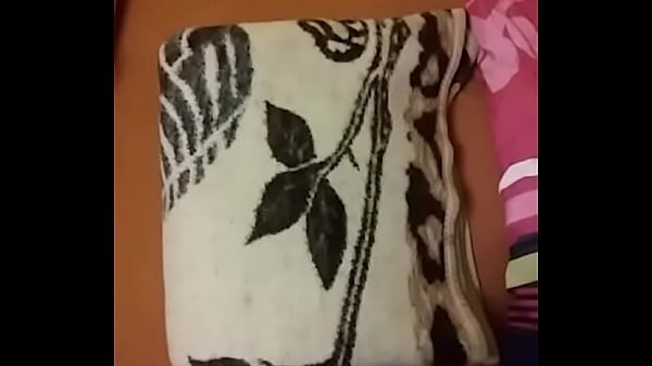 Download Video - pissing on the blanket